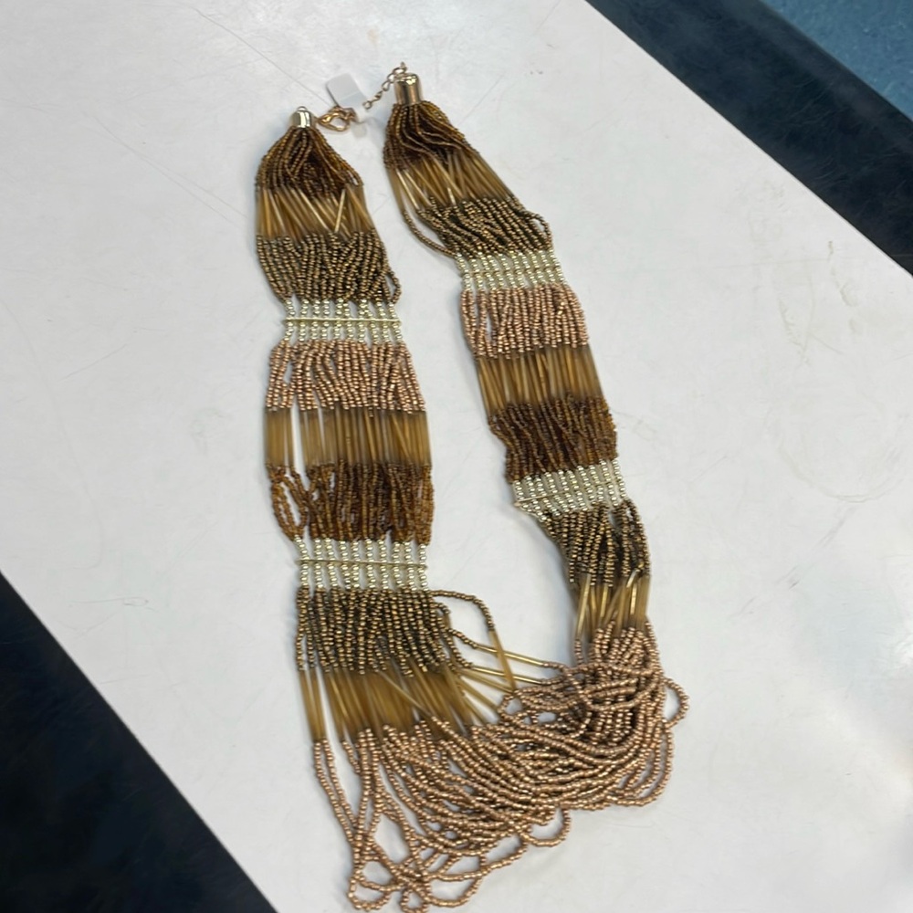 Chunky beaded necklace